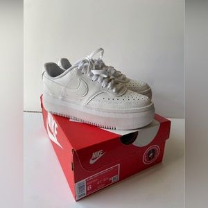 Nike Court Vision Alta LTR 
White, size 6